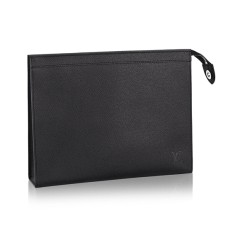 Louis Vuitton M30675 Pochette Voyage MM Taiga bőr