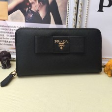 Prada Cipzáras Pénztárca L0506 Fekete
