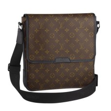 Louis Vuitton Bass MM M56715 Monogram Vászon Messenger Táska